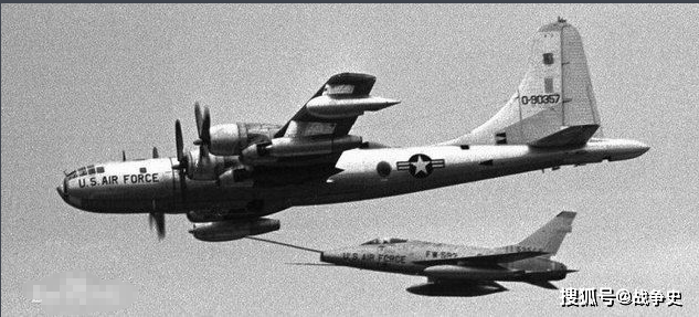 原创轰炸机能到核弹就能到美国49年用b50轰炸机环球飞行秀肌肉