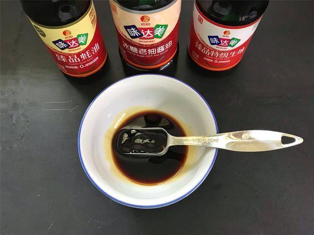 用什么东西可以洗掉核桃汁 51502d1013414bb2b6c2a8d1e5c3cde5.jpeg