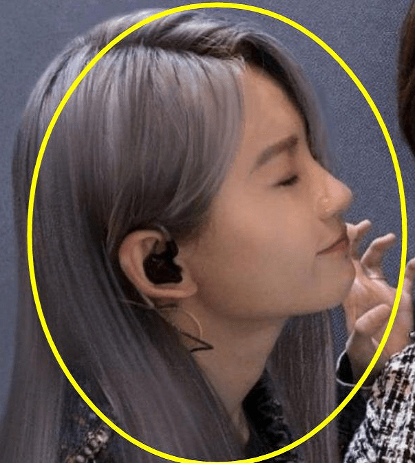 都说陆柯燃长相爷们不合群,看到尝试接了长发的效果,喷子闭嘴了_节目