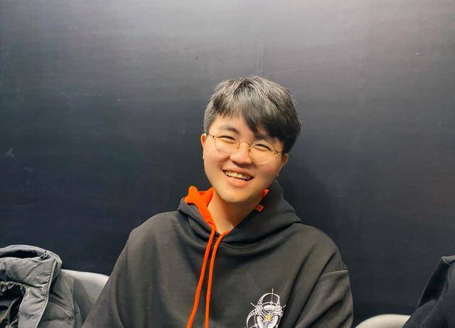 Rita|Rita姿态新节奏不断，LOL＂奶妈门＂成经典，又出个＂马眼门＂