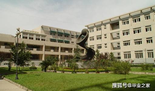 7, 首都师范大学附属中学