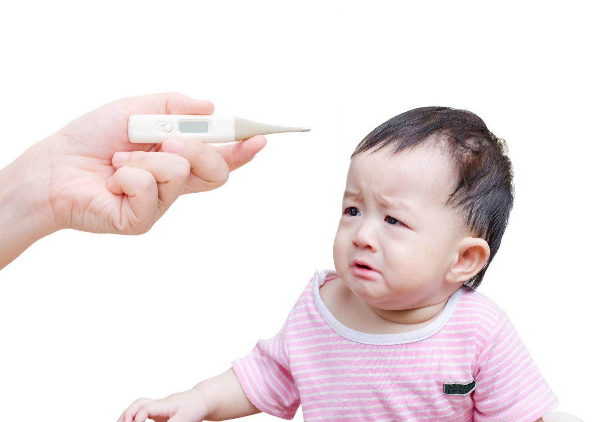 肚皮|焦虑妈妈心安了新生儿肚皮胀成球是吃多了吗？听完医生的解释