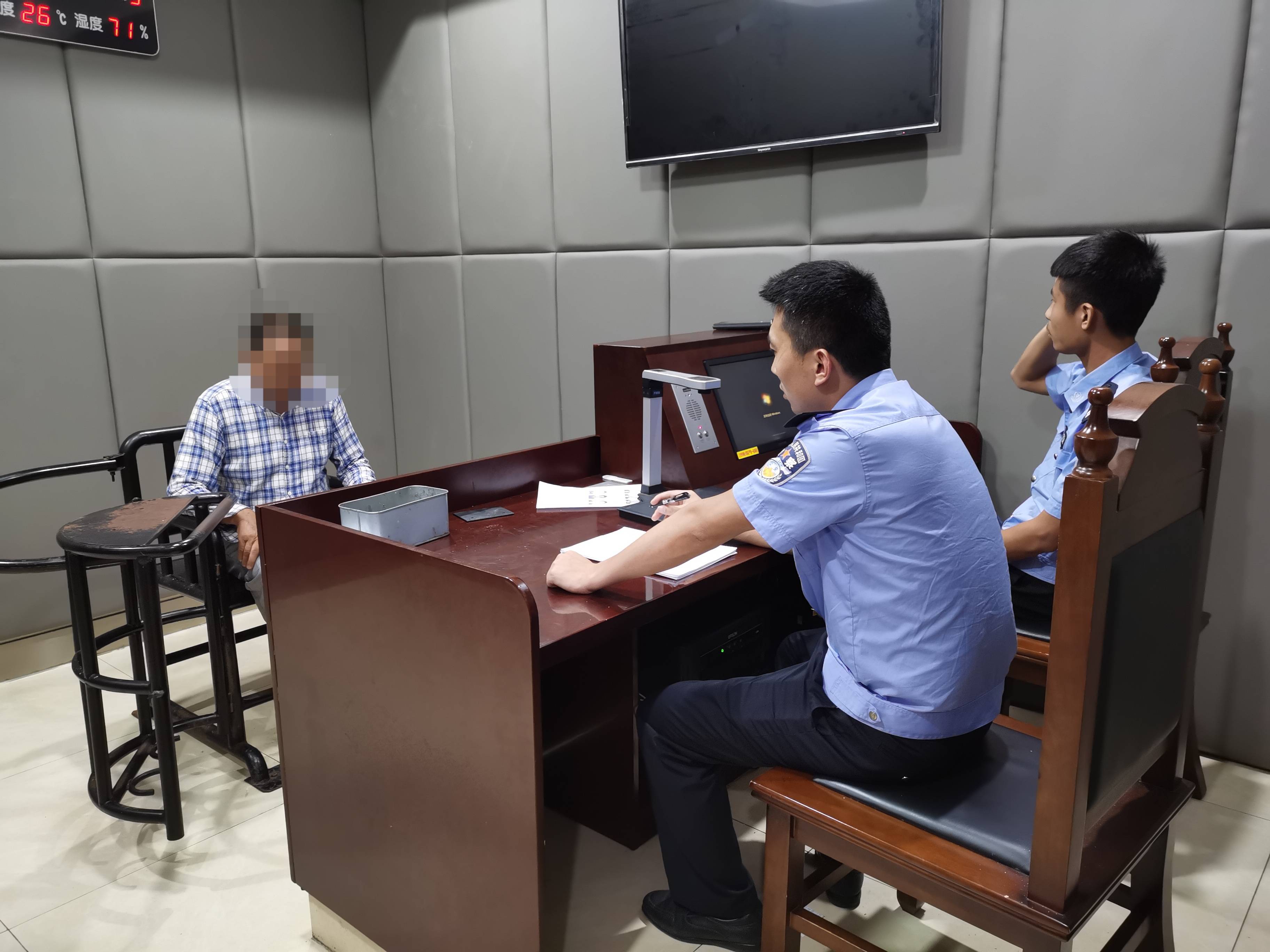 一个贫困户的房子为何被人两次放火——看桃源