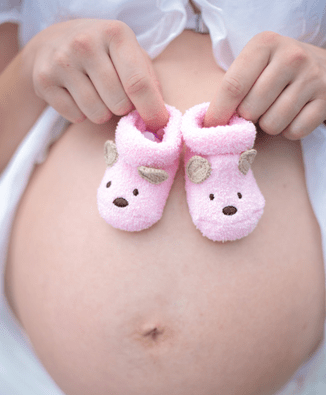 恭喜！今年怀孕生女，明年怀孕生儿之人