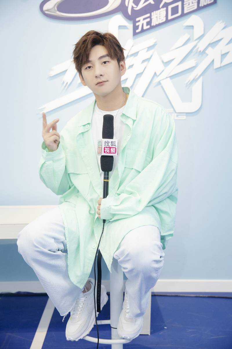 韩宇:虽然我年龄已经是一个中年男人了,但是我自己的内心我觉得就像一