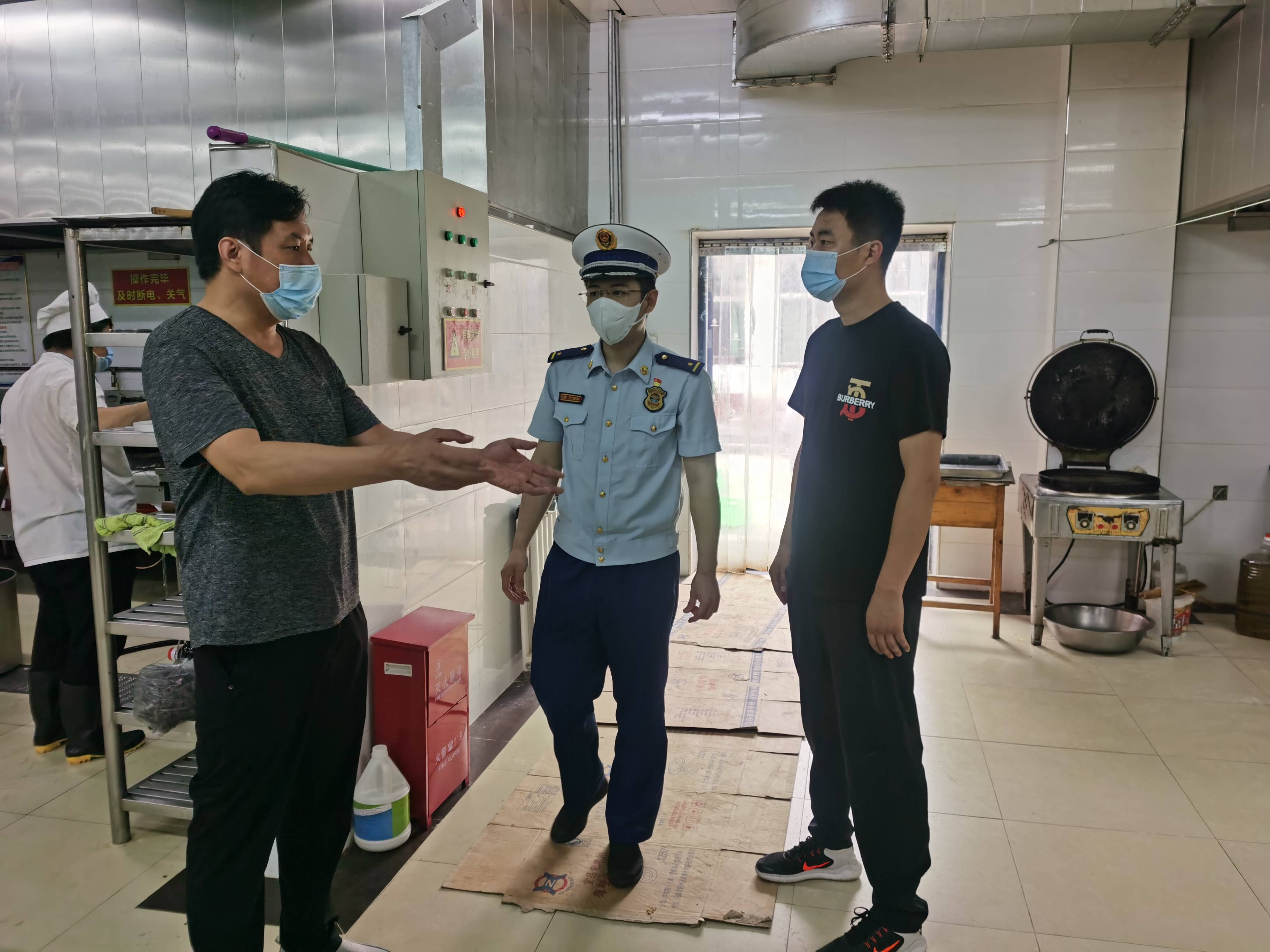 三河市开展高考前校园消防安全检查