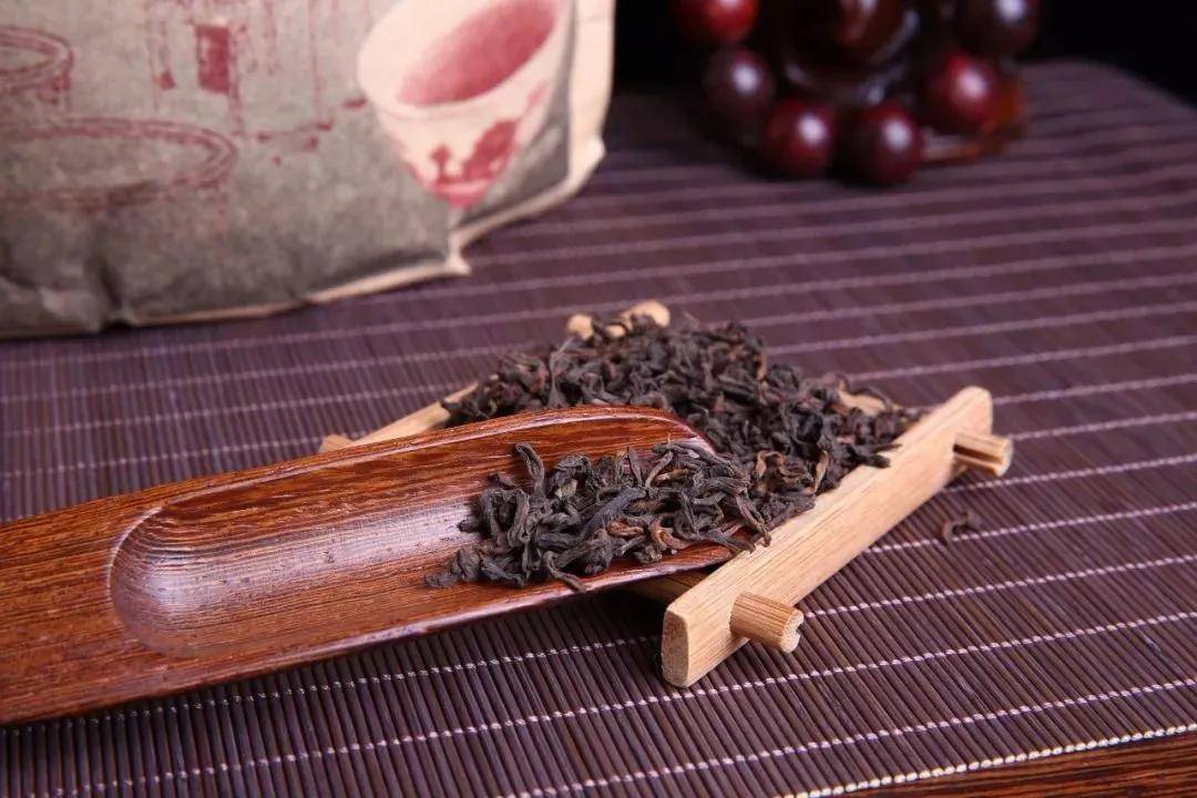 茶叶|怎样判断茶叶过没过期？过期茶有何妙用？