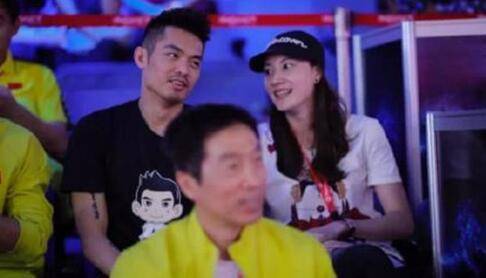 被出轨女主diss上头条, 私生活超精彩的林丹要来称霸娱圈了?