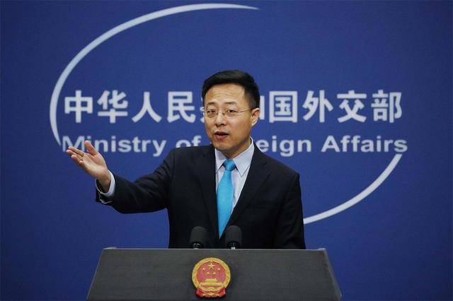 耿爽前往联合国履任新职之后,我们还能够收获华春莹和赵立坚两位外交