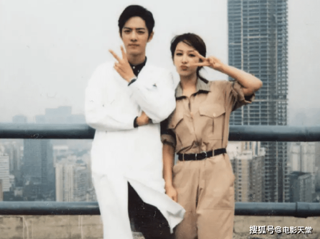 顶流|原创新戏还没开播就开始预热CP？杨紫买肖战代言奶茶，被指动机不纯