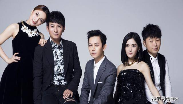 粉丝|原创风气太差！粉丝花6万9给快本主持送礼，只为自己偶像多被照顾？