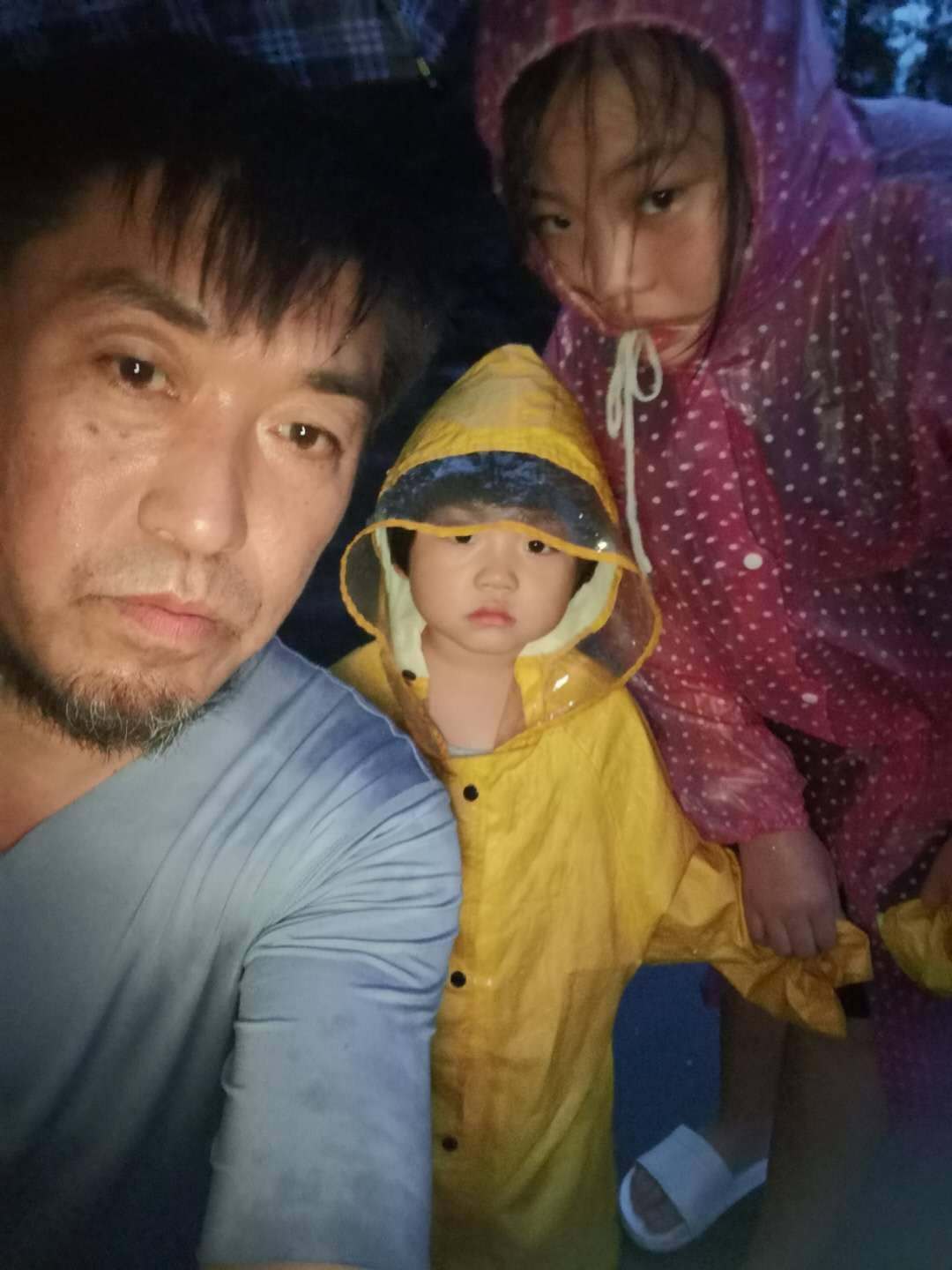 好汉|父亲英雄女好汉“霞山乡村振兴美术馆”陈晓齐馆长：11岁女儿为妹妹设计时装