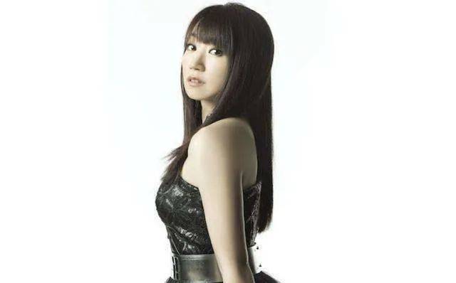 圈内人|恭喜！40岁知名女星突然宣布结婚，老公也是圈内人？