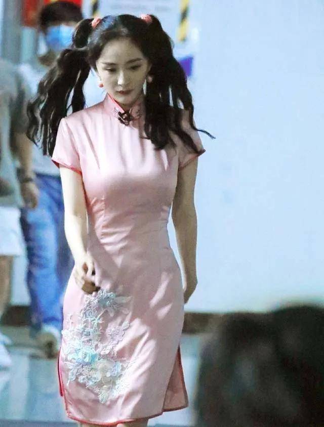 有种“括号臀”叫杨幂？网友化身为福尔摩斯，