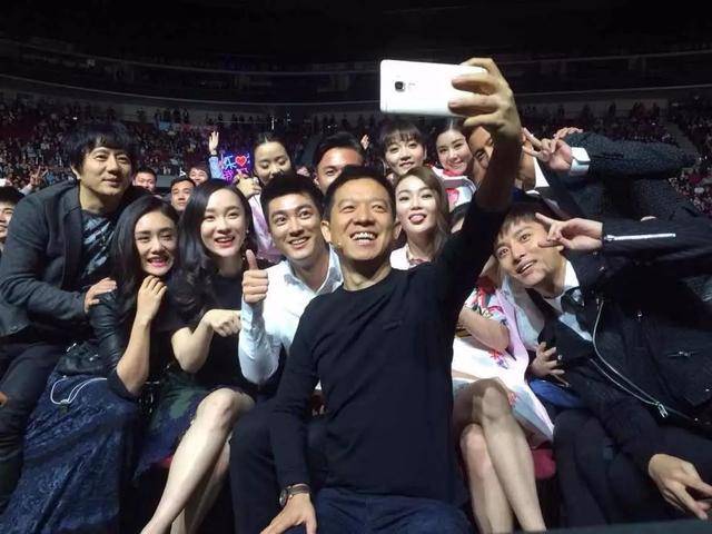3亿,贾跃亭前妻甘薇遭遇有点像刘涛?可能更惨