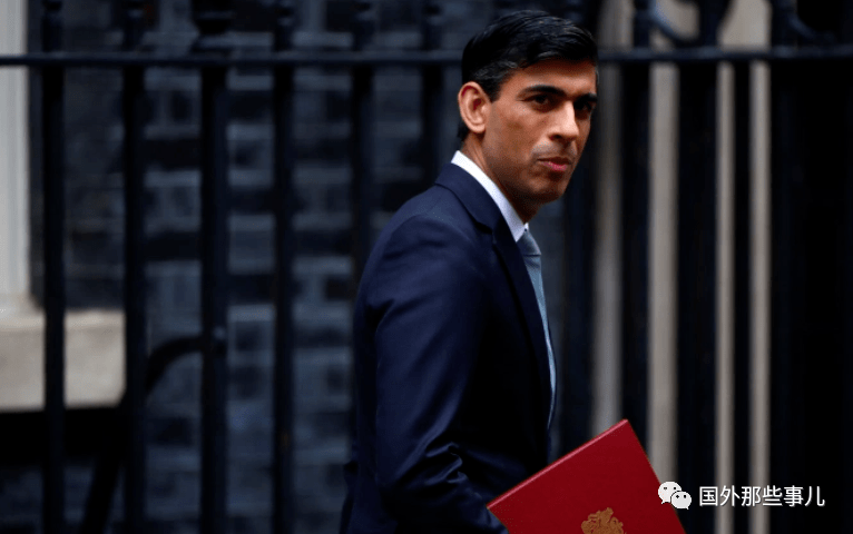 银行账户|男子银行账户多出436万，还没开始花资金就被冻结，他也被逮捕