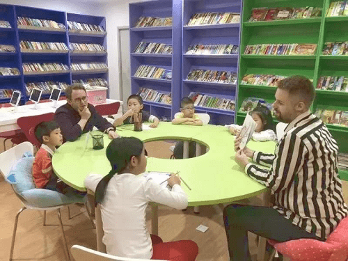 教学|出自荀子《儒孝篇》的名言，竟成了英语外教教学老师的教学标准？