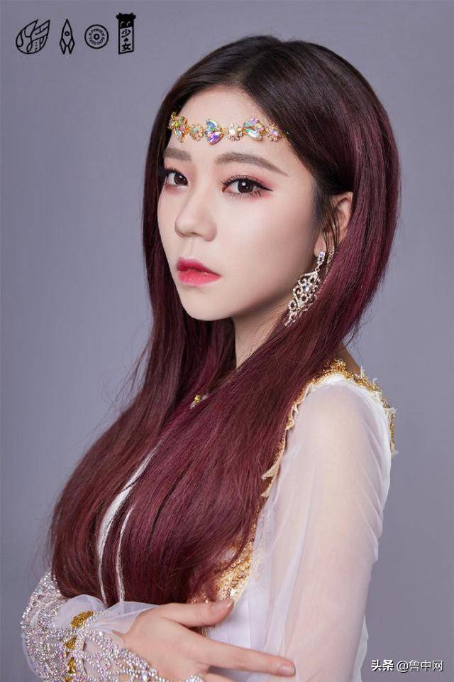 火箭少女|火箭少女101新造型曝光,你觉得谁的硬照最可?