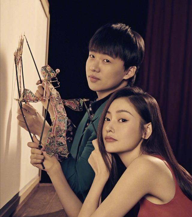 飞龙|原创现代李小龙炮轰陈柏霖：你和张天爱的吻戏太恶心，和李晨有一拼