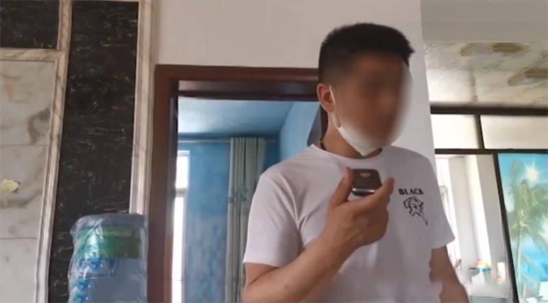 鉴定结果：俩儿子均非亲生！妻很纳闷，说要负责，后来人却跑了