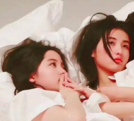 当红小花私下竟是这样？两位助理侍候左右，帮