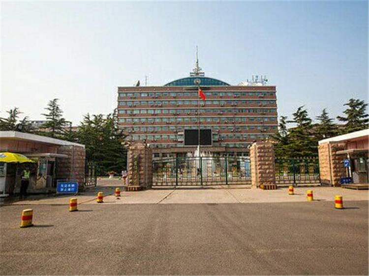 怎么样才能上中国传媒大学 a3adbc8eb4bb4e6da447092ae6e81f36.jpeg