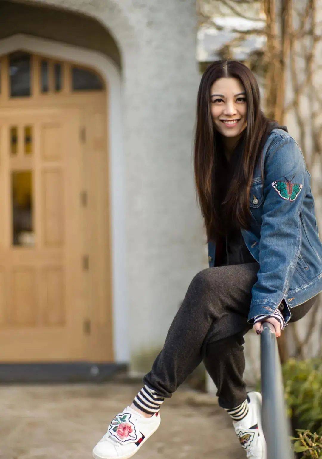 事业|原创49岁马浚伟拿硕士学位，圈中爱学习榜样了解一下！