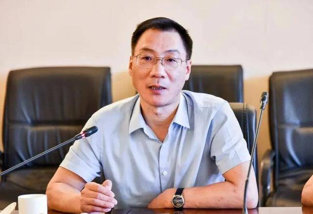 苏州市总工会党组书记副主席朱建春到沙钢调研产改工作