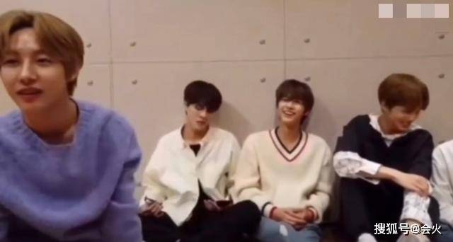 赵让|原创霸凌是家常便饭?男星直播被老板殴打言语侮辱,还曾当众踹过艺人