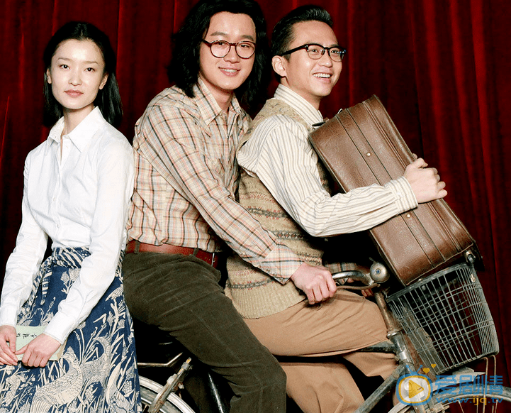 争议|杜鹃最新广告大片再上热搜惹争议，网友：杜鹃也太委屈了吧！