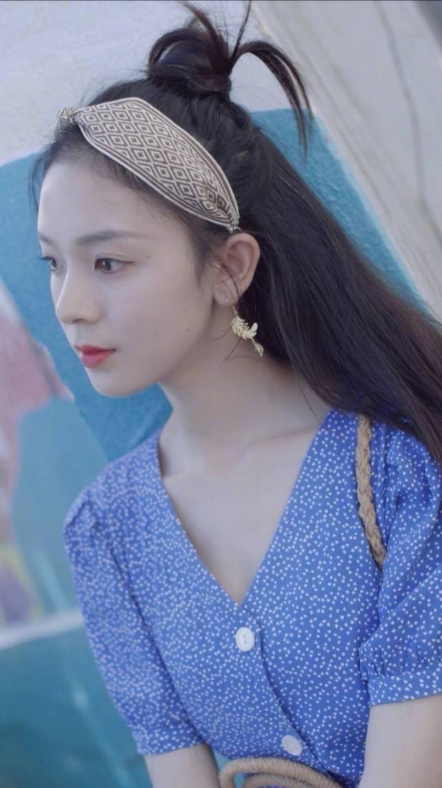 唐人|原创陈瑶旧照曝光，多年前的她就已经如此美了，特别是气质太清新甜美