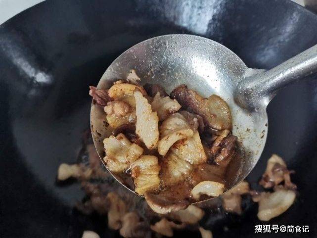 韭菜|要不要焯水？原来一直做错了，难怪豆芽不入味，腥味重炒豆芽时