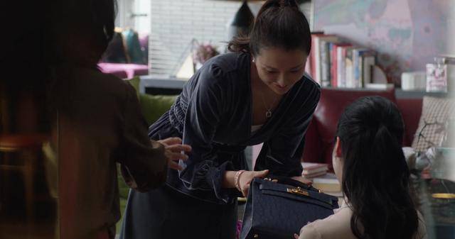 童瑶|富太的朋友圈：童瑶香奈儿都不配入镜，她拥有百万珠宝却半辈凄凉