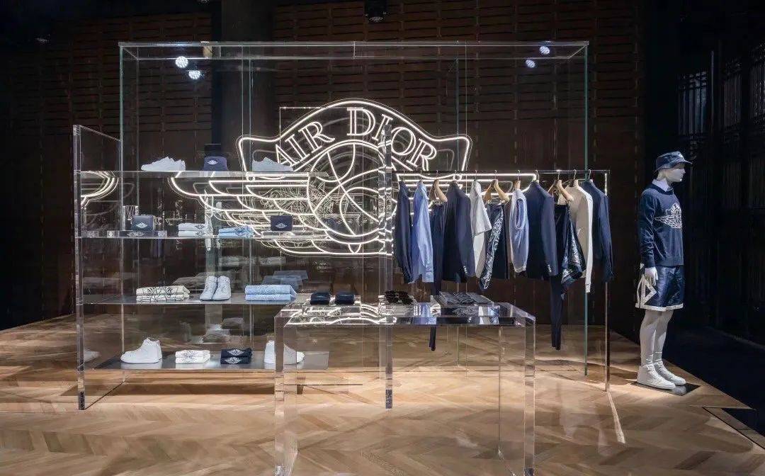 视觉|精选品牌七月动态，视觉输出用尽心思让你心动