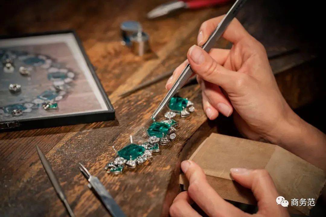 pdf|全世界富豪名媛、顶级VVVVIP们，今年最想要的珠宝清单.pdf