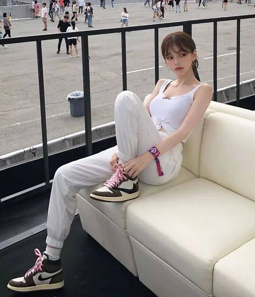 「茶艺风」球鞋女神说的就是她!