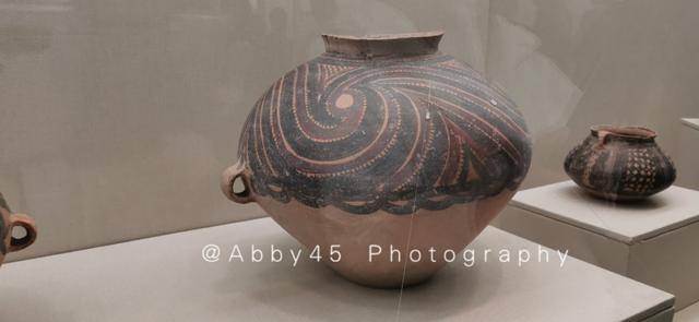 临夏州|甘肃旅行必去临夏州博物馆，见证5700多年前新石器时代，彩陶珍品