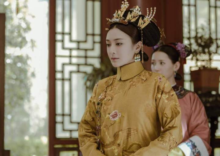 服装|服装行业职业规划 │除了服装设计师，还能做什么？