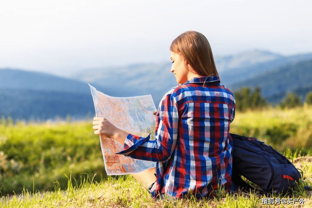 化妆|适合户外活动的山系女生妆容,小姐姐的美妆分享