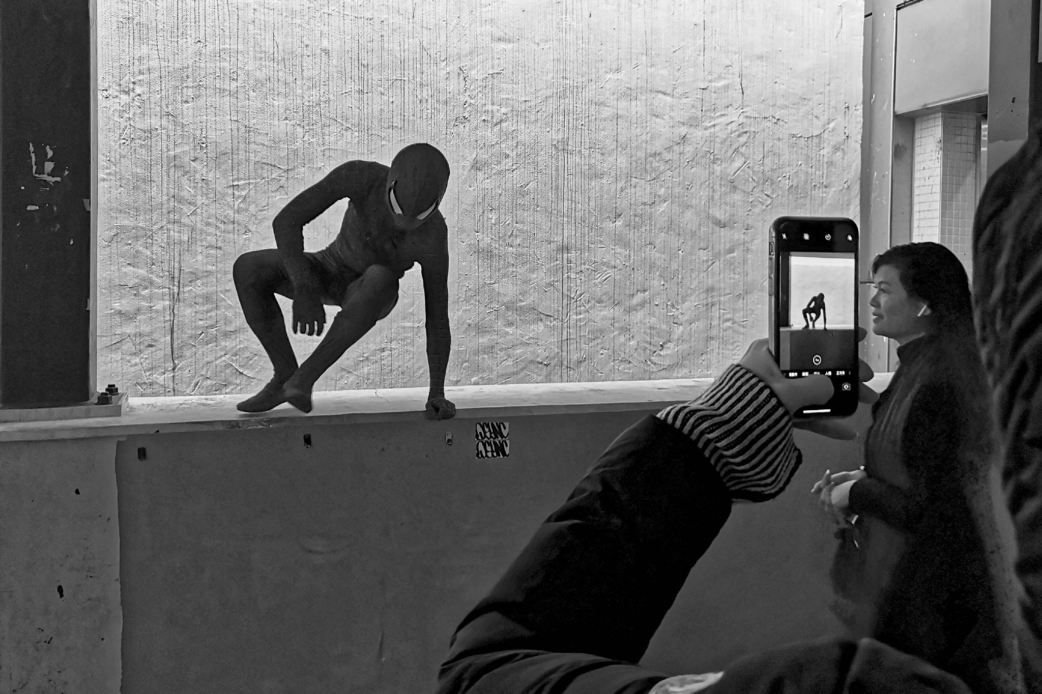 美图|生活就是那匆匆而过的身影，摄影达人的手机街拍。