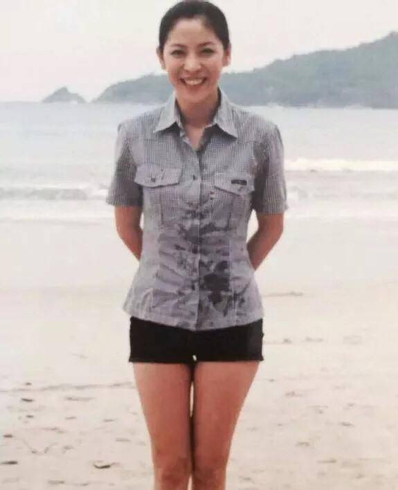 郭碧婷|向太宣布儿媳郭碧婷怀孕，珠宝满身很是富贵，却被嘲瞎晒？