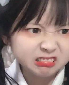 惹毛|想惹毛一个人，你就玩儿命学他说话！