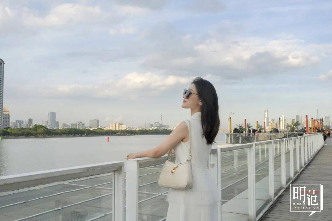 伊丽莎白|盛夏里择一缕蕾丝，不负爱与美