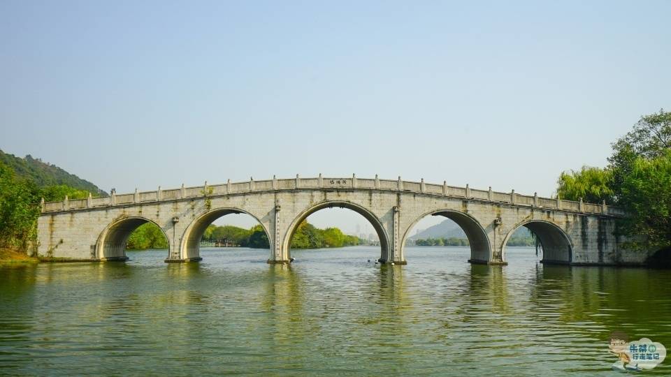 西湖|杭州三大湖区，一个享誉海内外，一个人文底蕴深厚，一个最年轻