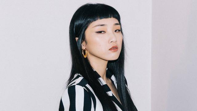 摄影师发文称也曾被徐明朝嘲笑口音，称赞Yamy待