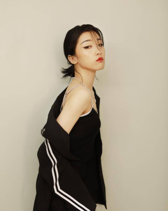 徐明朝二次发声拒绝对Yamy道歉:她本质不坏,只