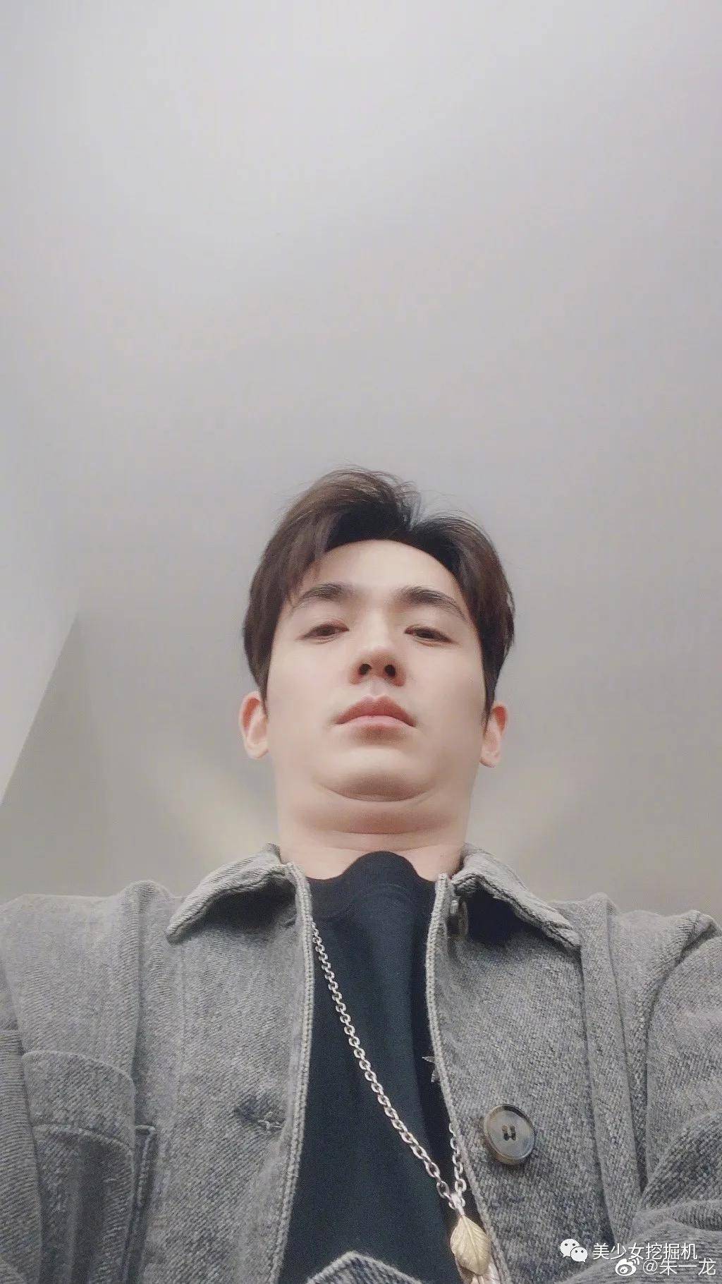 新低|黑粉都拍不到丑照的刘亦菲，却凭一己之力创造颜值新低？