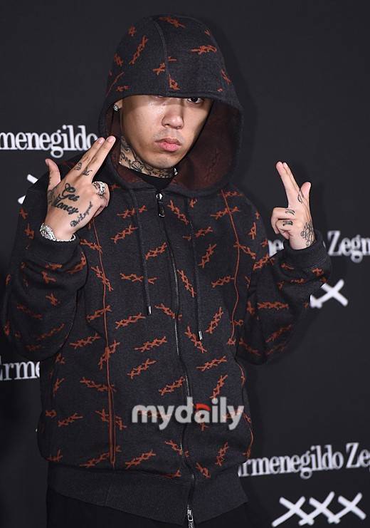 韩国歌手Dok2在与美国珠宝饰品公司官司中胜诉