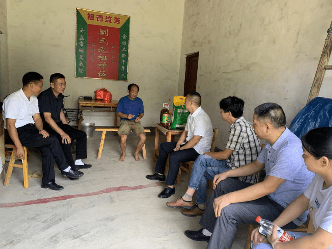 衡阳县洪市镇:践行担当使命 政协委员助力脱贫攻坚