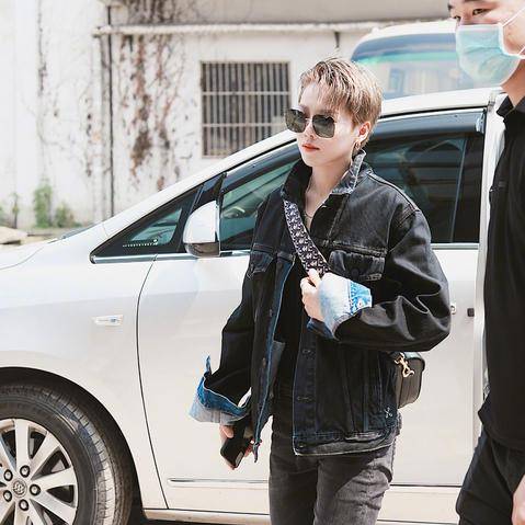 彩妆|刘雨昕彩妆代言上热搜了？到底是怎么回事？